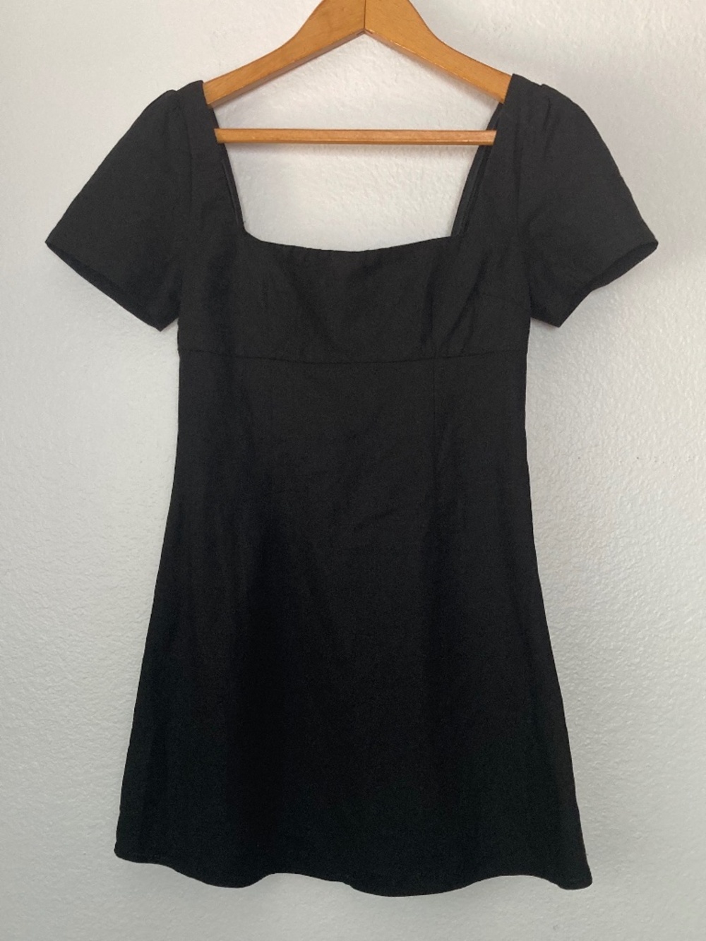 Princess Polly Hastings Babydoll Empire Waist Mini Dress Black Linen Blend sz 4